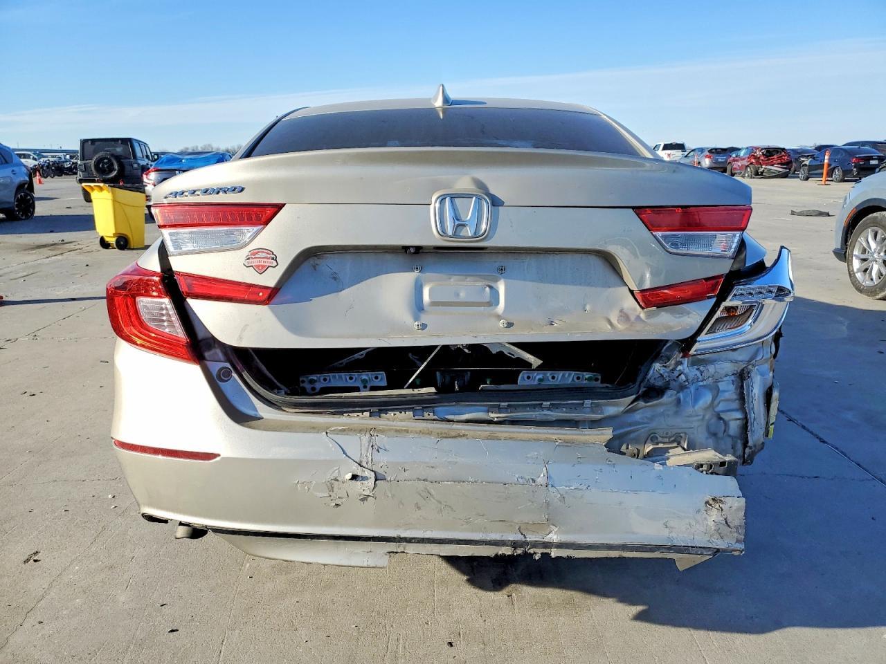 2020 Honda Accord Lx - Фото 6