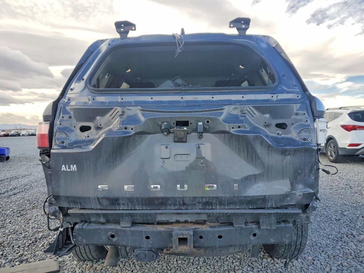 2023 Toyota Sequoia Sr5 - Image 6