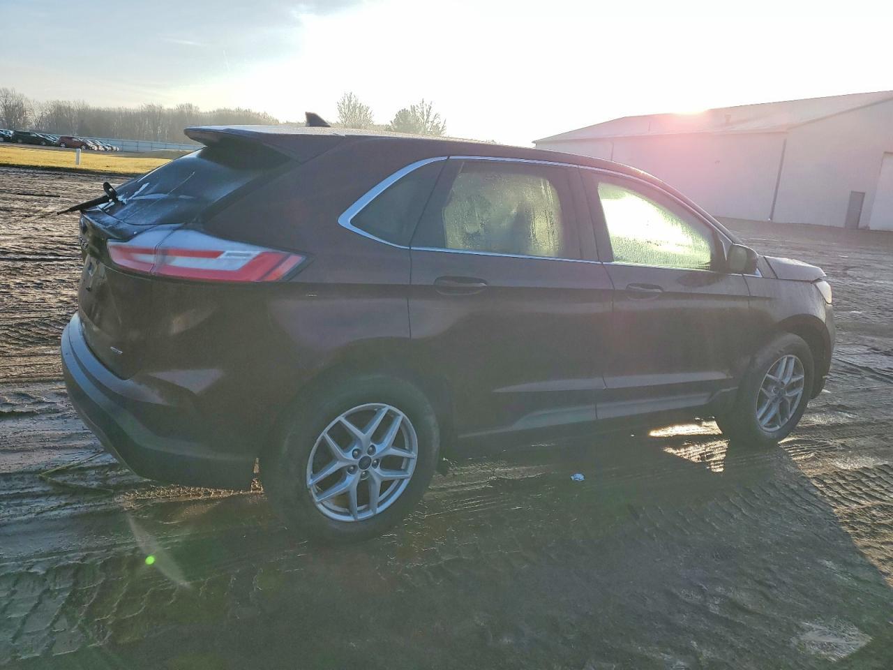 2021 Ford Edge Sel - Фото 3