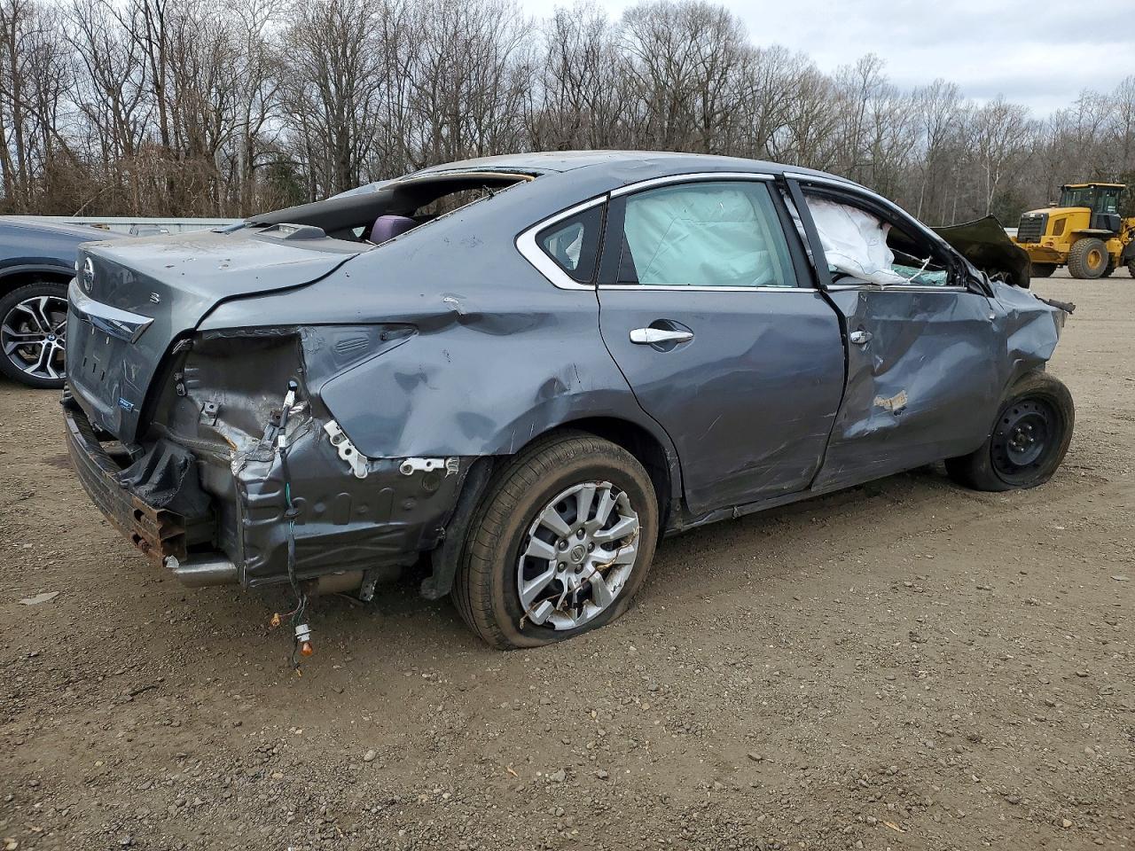 2014 Nissan Altima 2.5 - Image 3