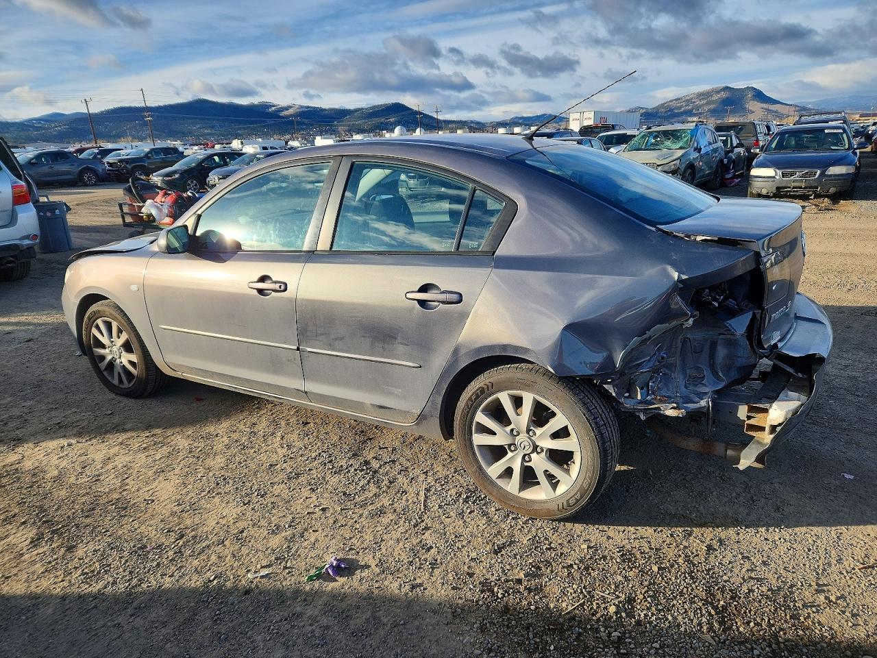 2007 Mazda 3 I - Фото 2