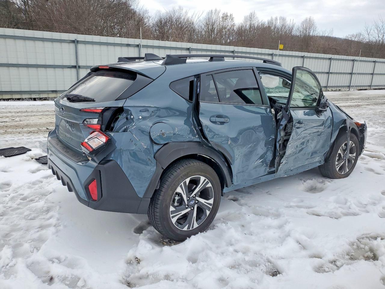 2025 Subaru Crosstrek Premium - Фото 3