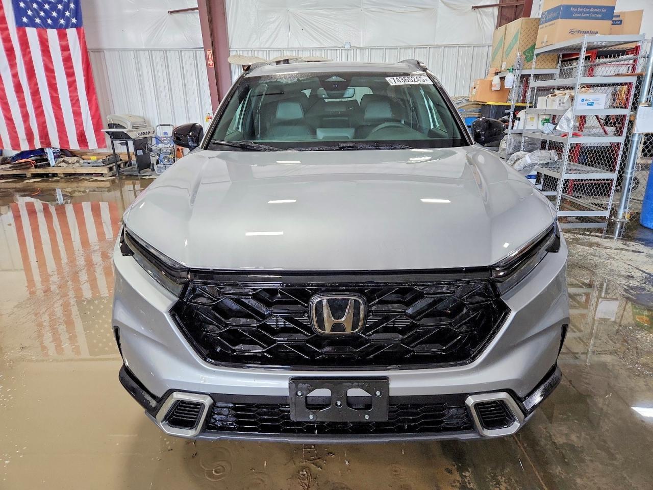 2025 Honda Cr-V Sport Touring - Image 5