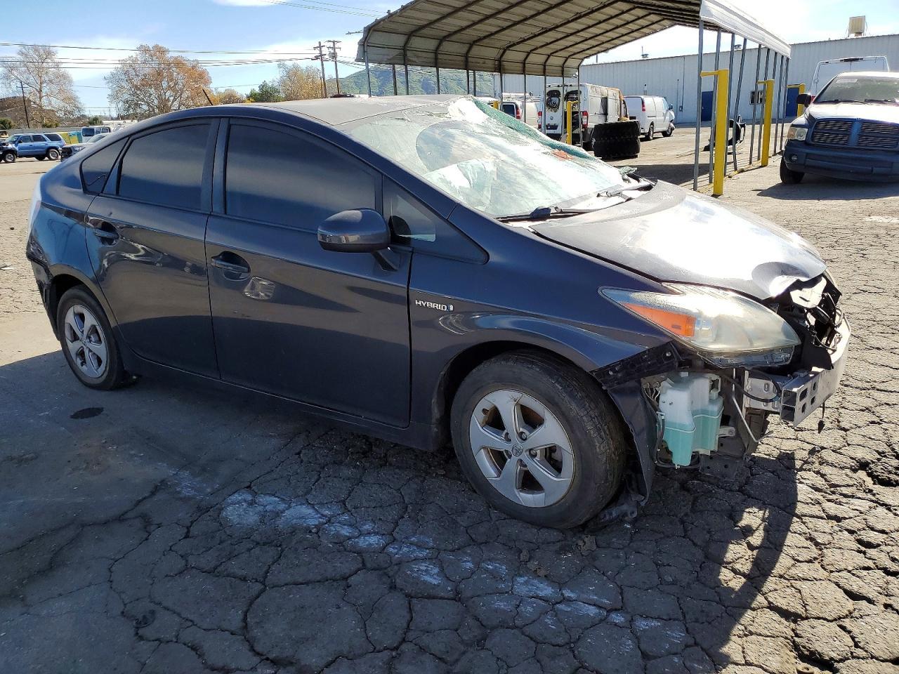 2011 Toyota Prius - Фото 4