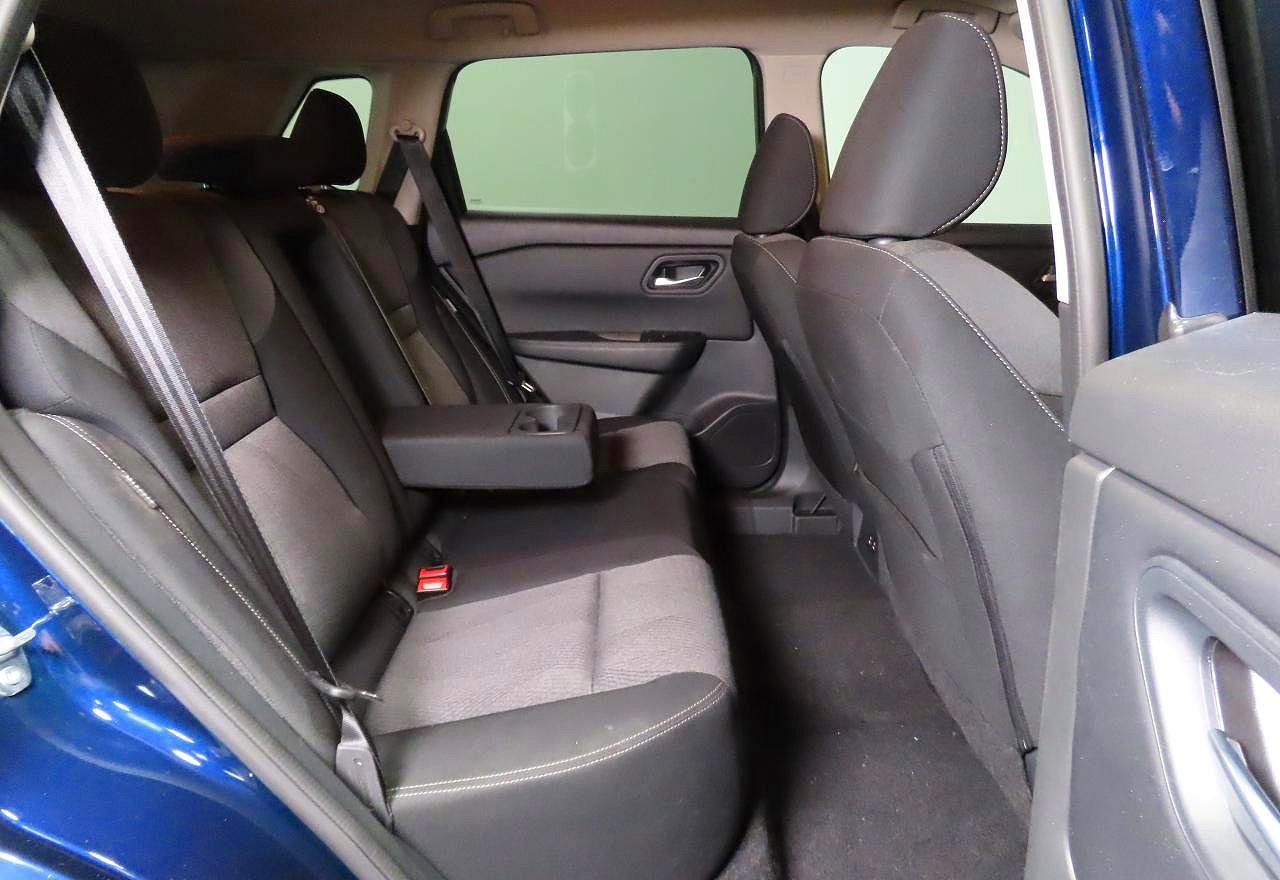 2025 Nissan Rogue Sv - Image 6