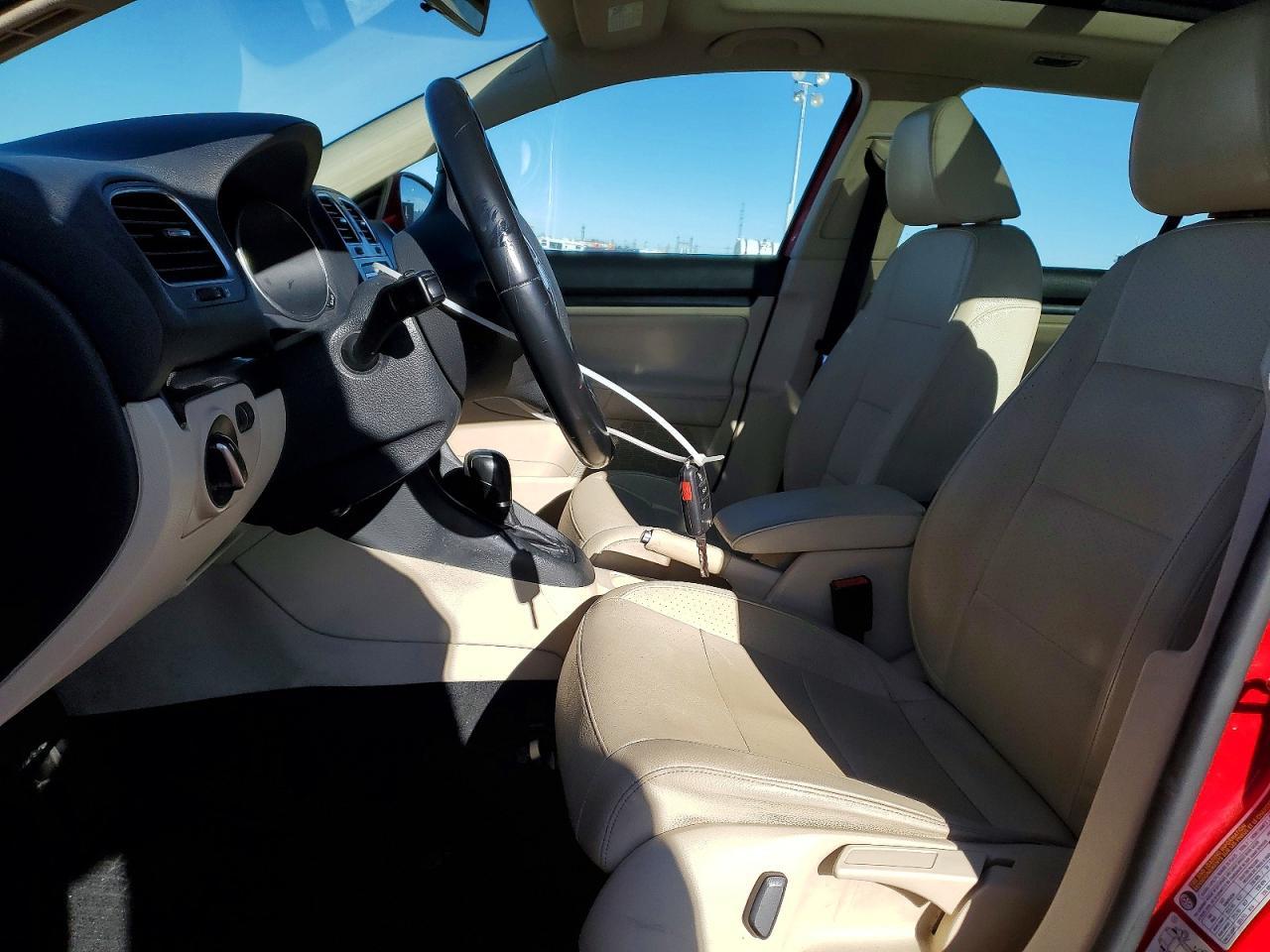 2012 Volkswagen Jetta S - Фото 7