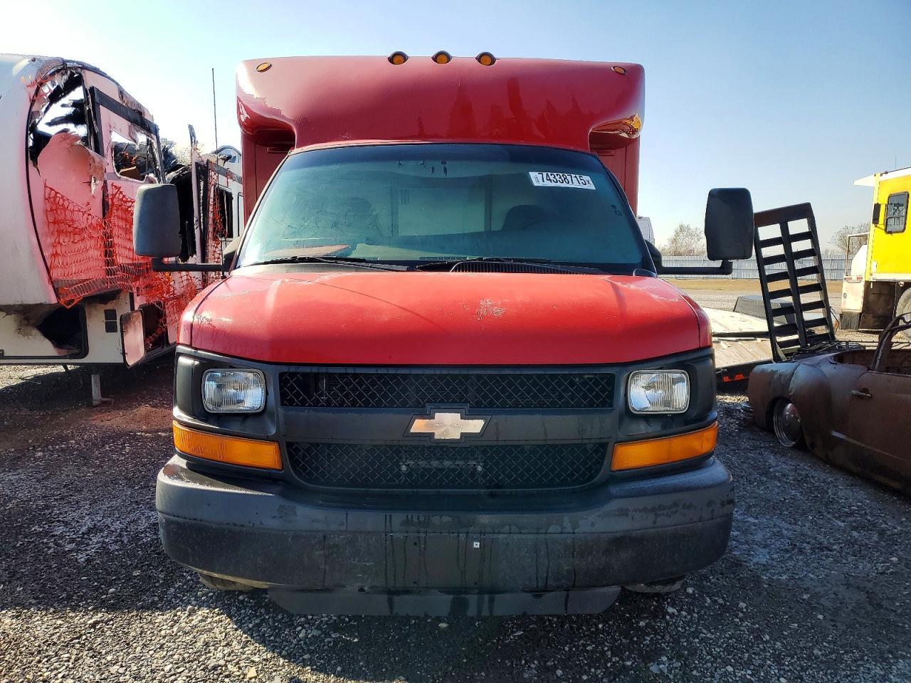 2008 Chevrolet Express G3500 - Фото 5