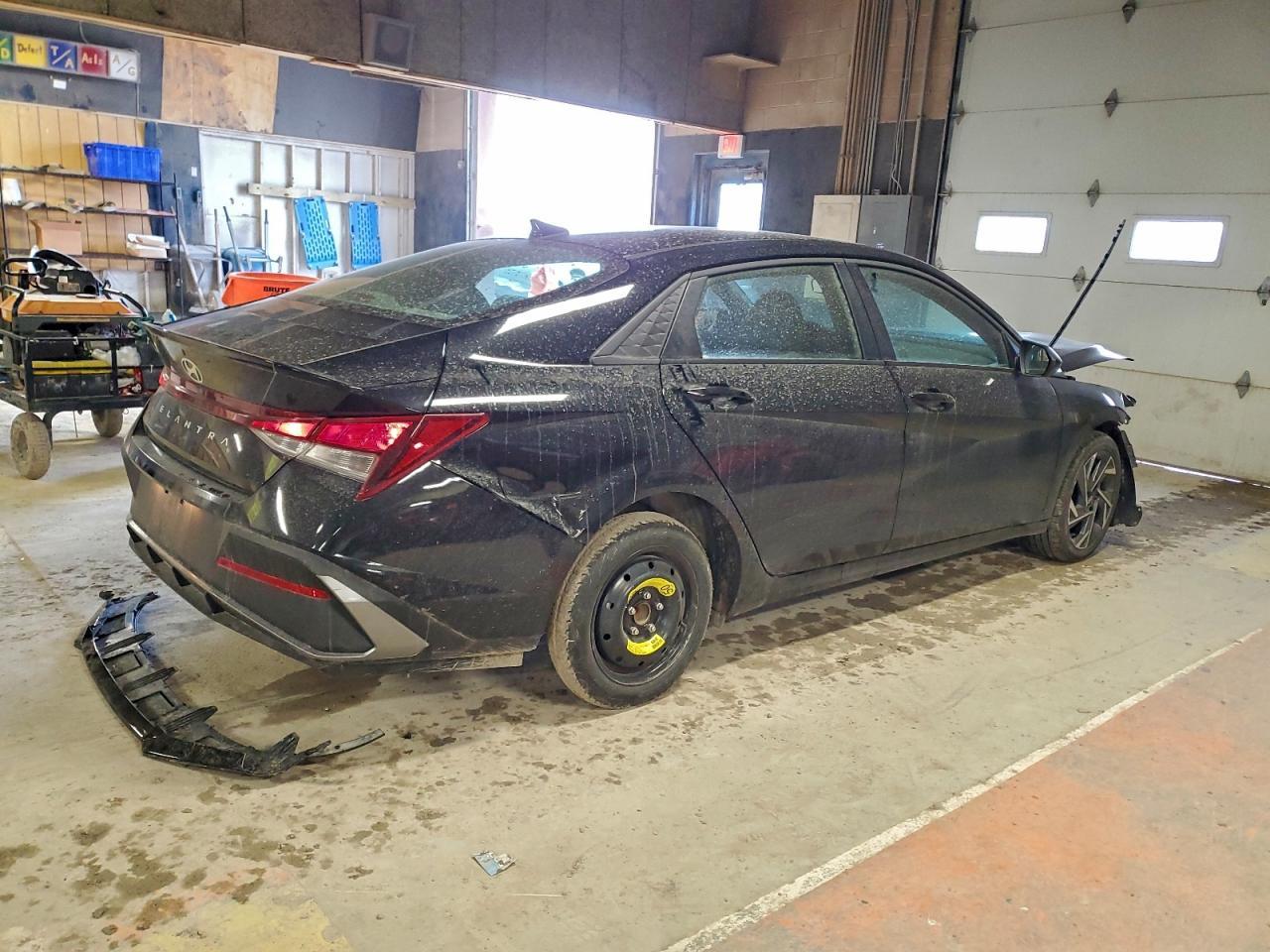 2025 Hyundai Elantra Sel Sport - Фото 3