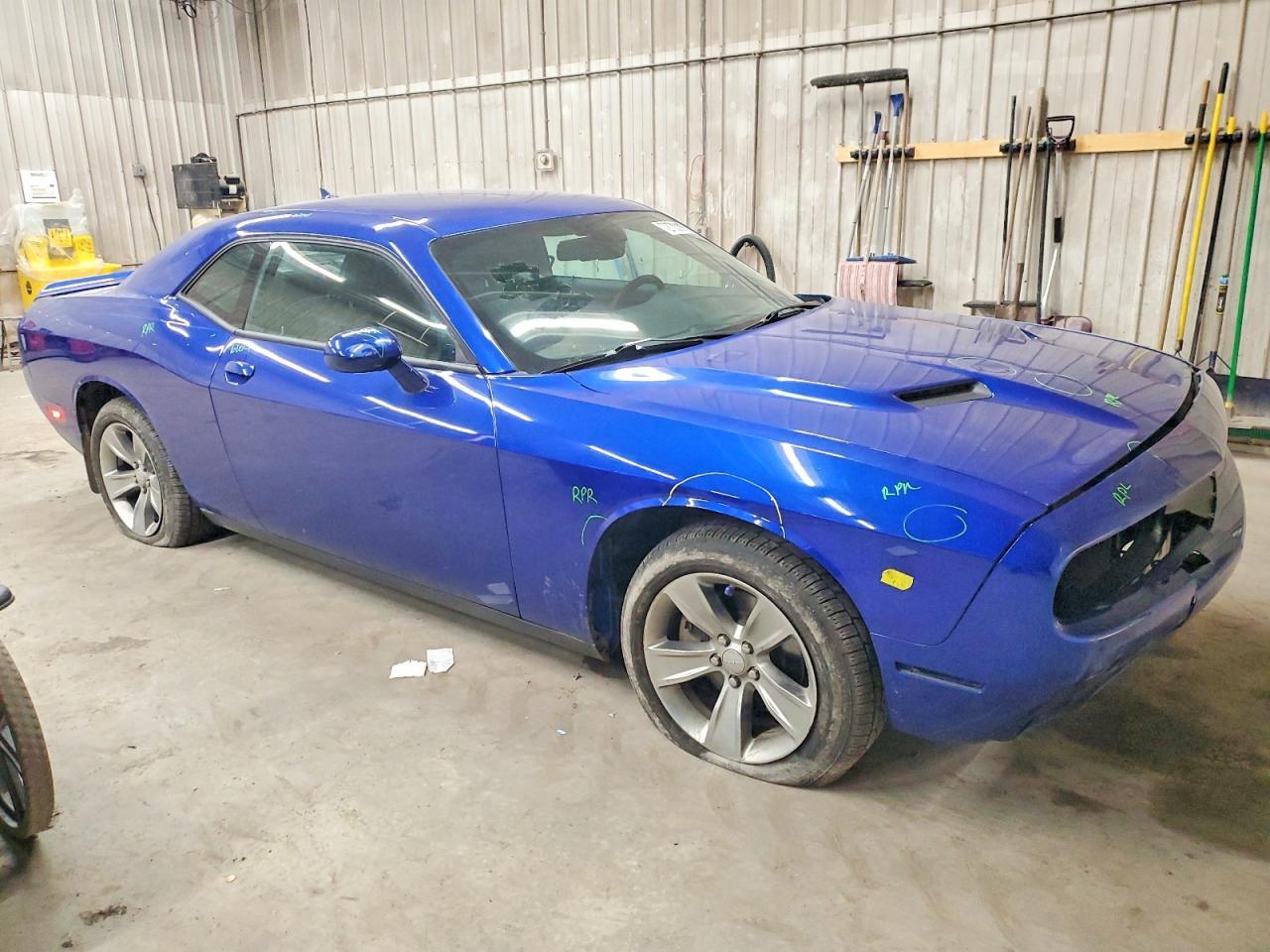 2022 Dodge Challenger Sxt - Image 4