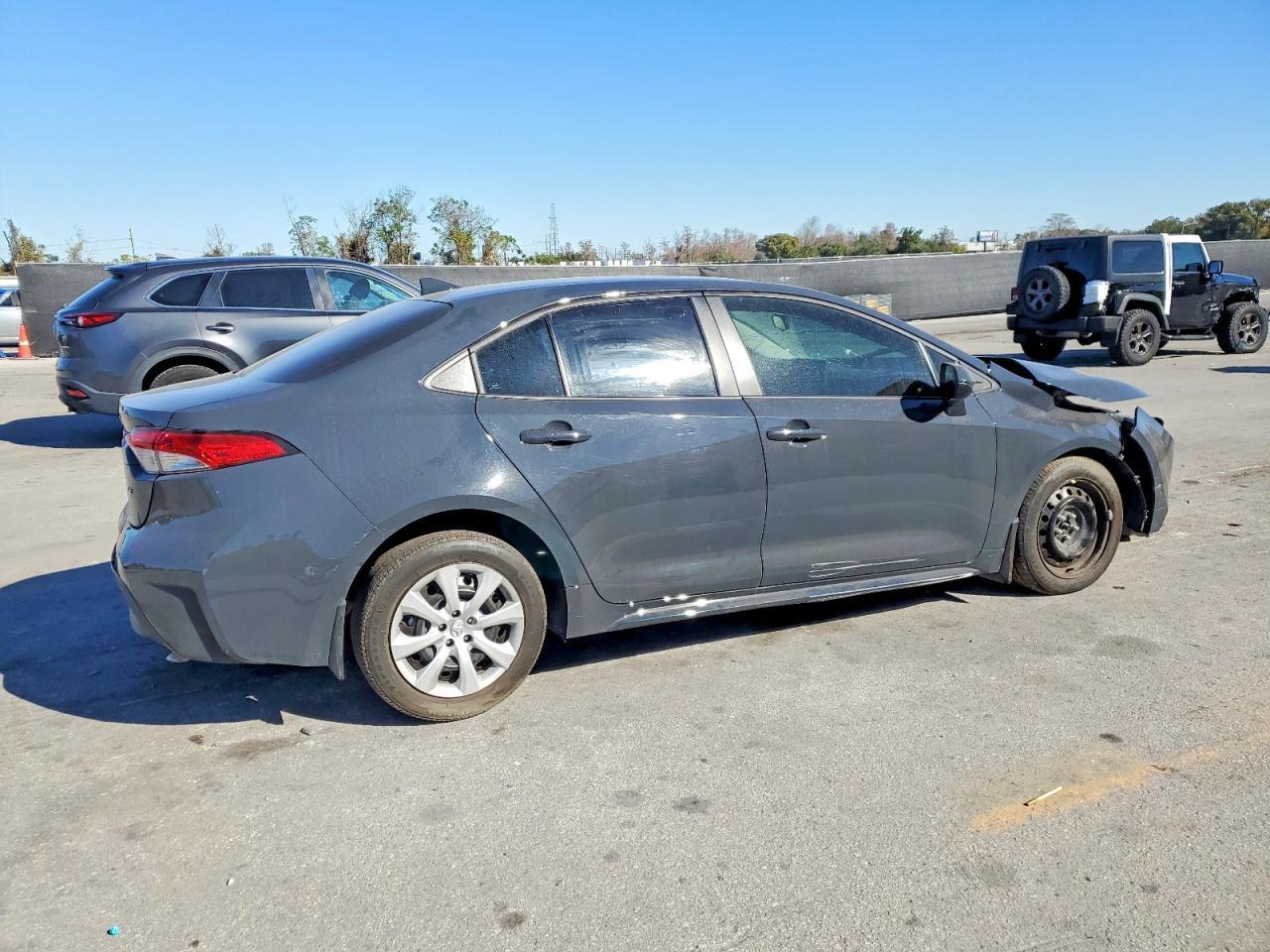 2024 Toyota Corolla Le - Фото 3