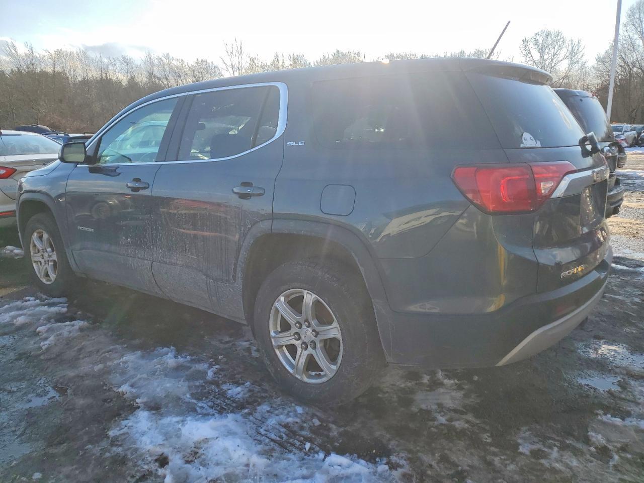 2019 GMC Acadia Sle - Фото 2