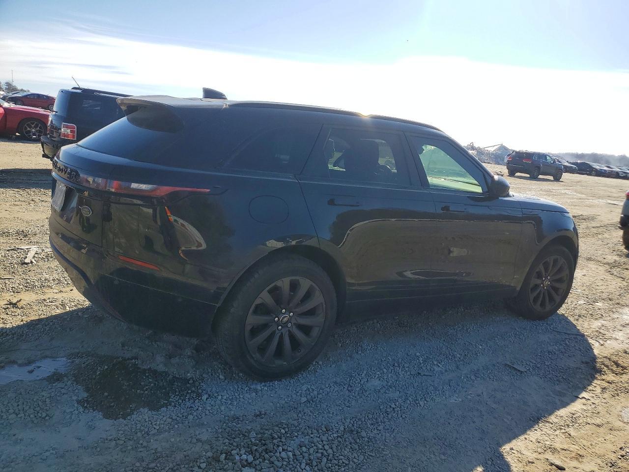 2019 Land Rover Range Rover Velar R-Dynamic Se - Image 3