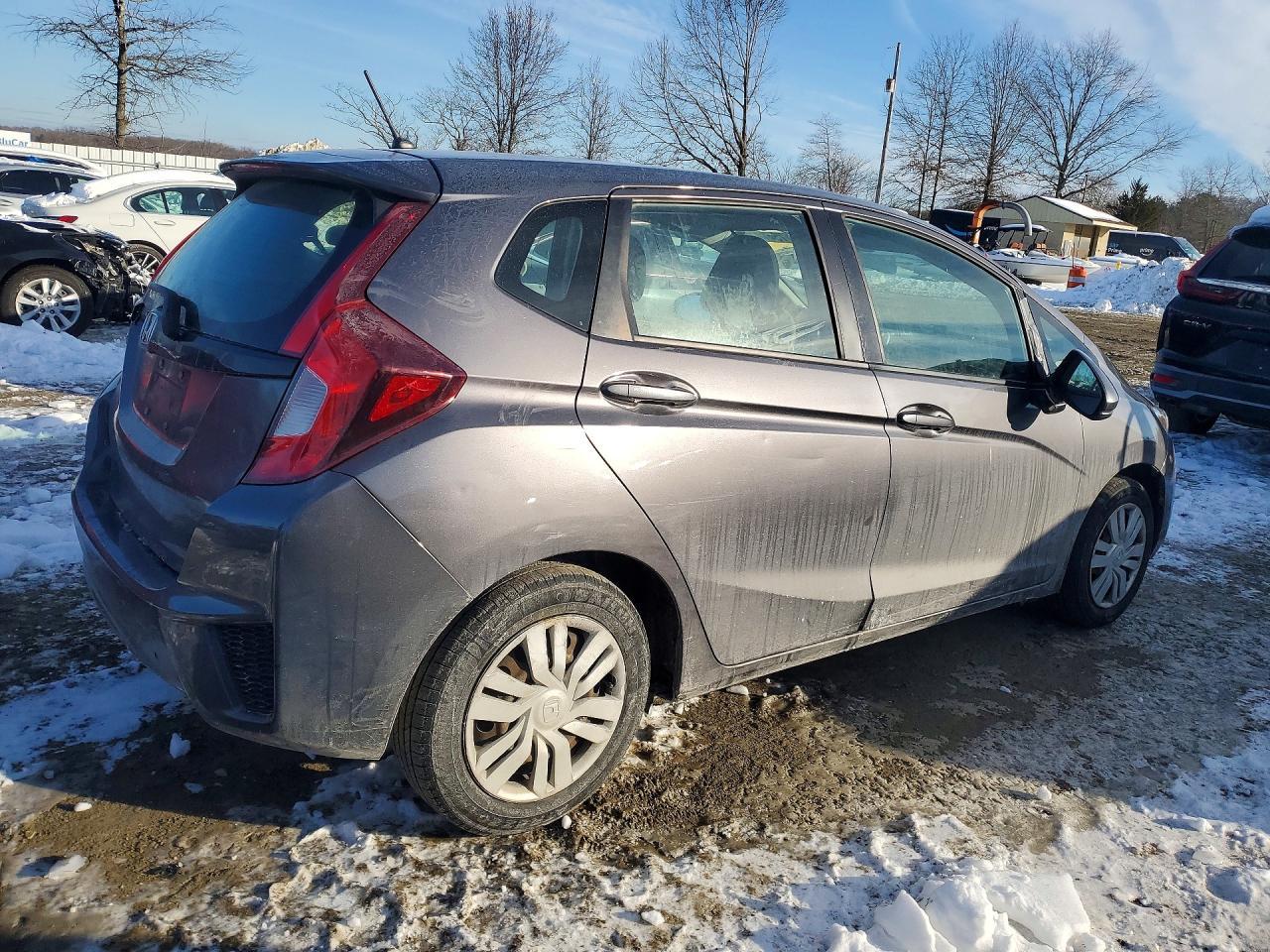 2016 Honda Fit Lx - Image 3