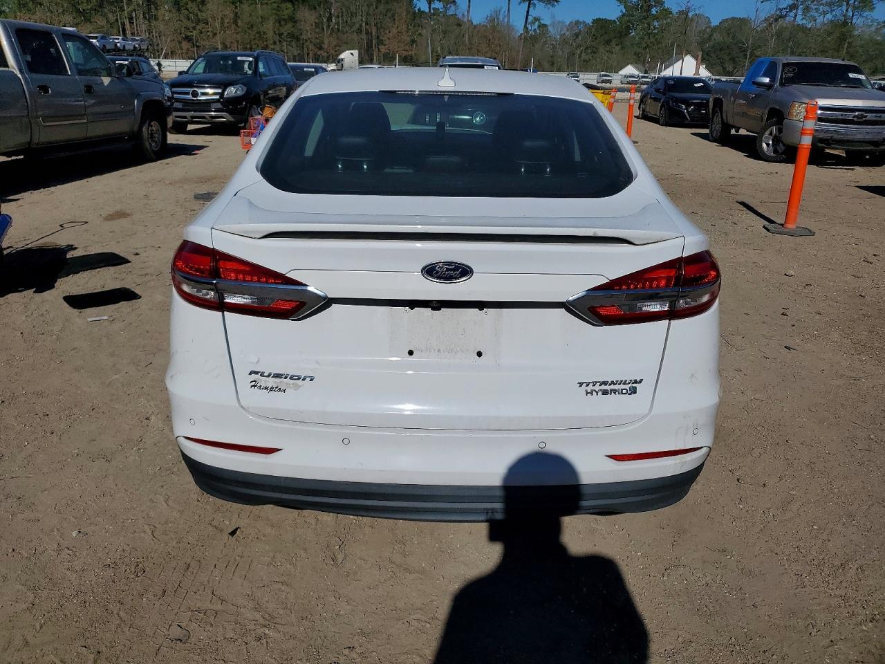 2019 Ford Fusion Titanium - Image 6