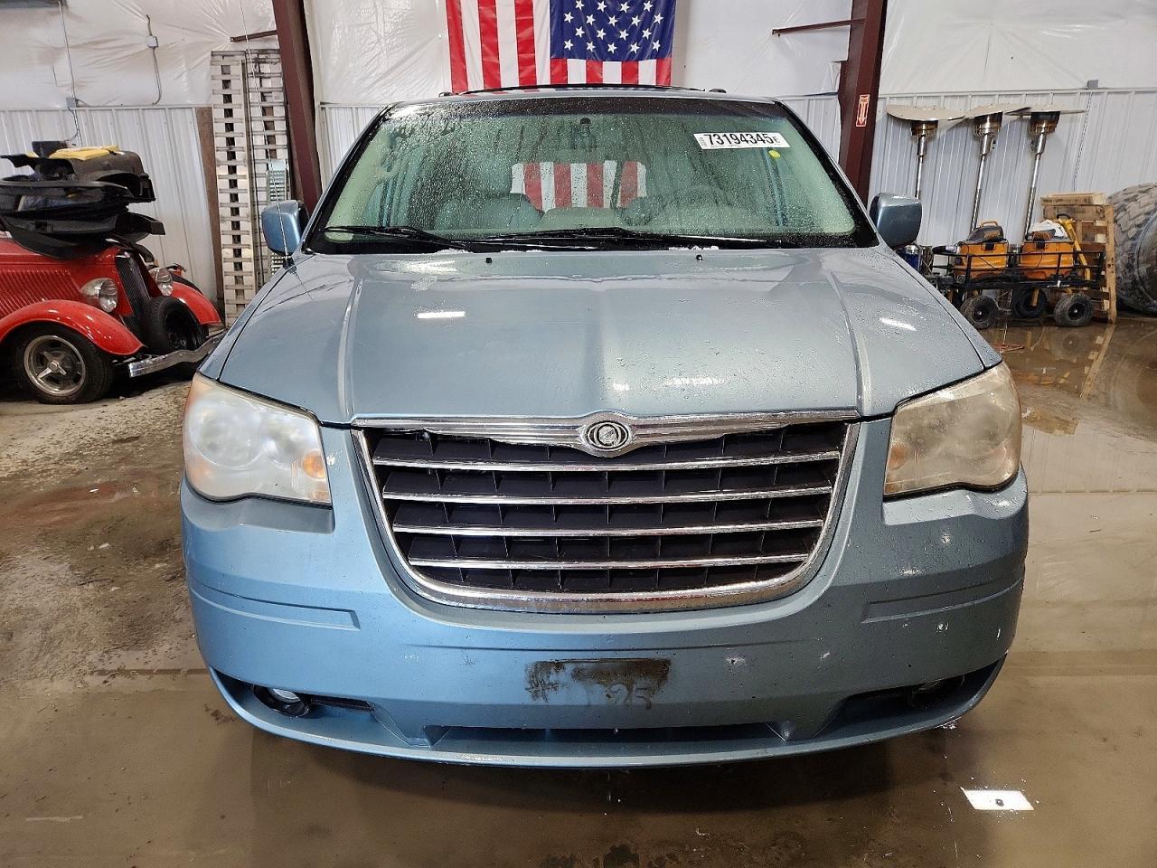 2008 Chrysler Town & Country Touring - Фото 5