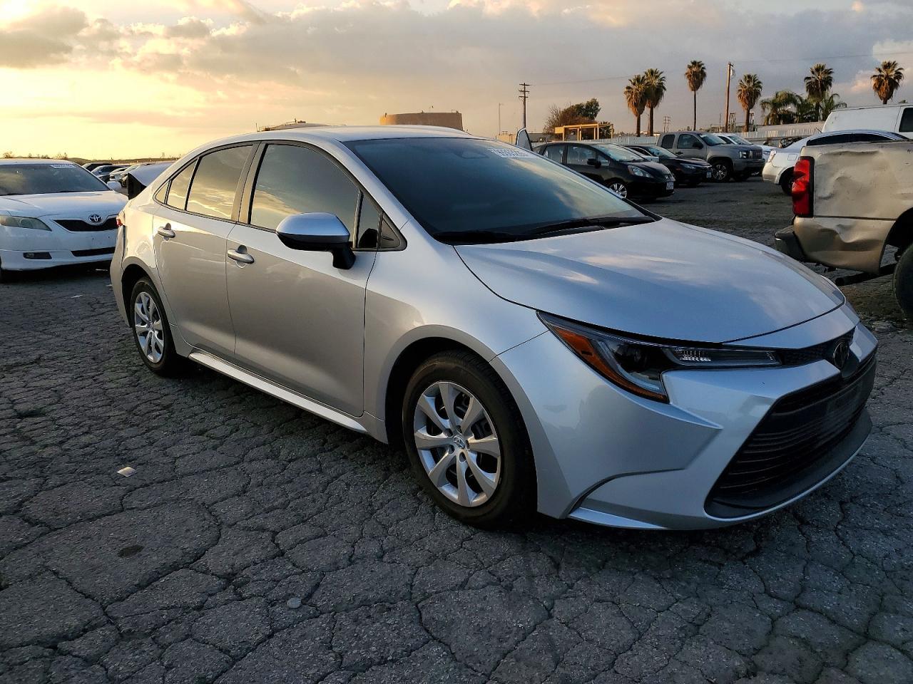 2024 Toyota Corolla Le - Фото 4