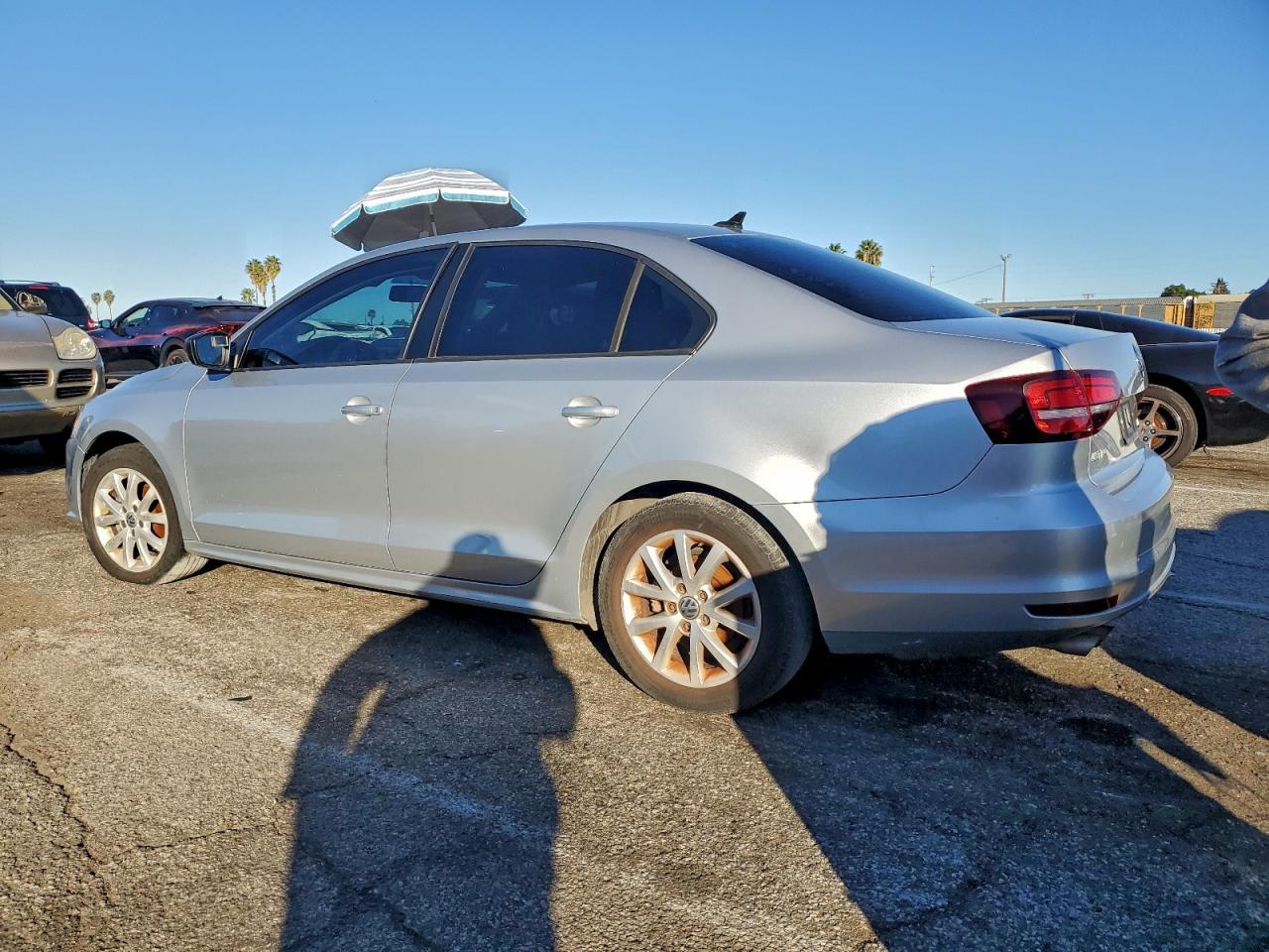 2016 Volkswagen Jetta S - Фото 2