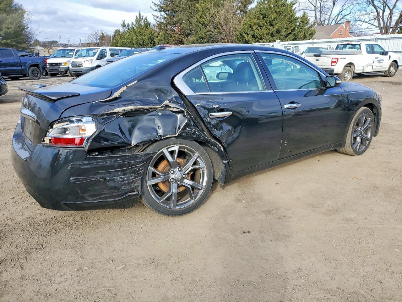 2014 Nissan Maxima S - Image 3