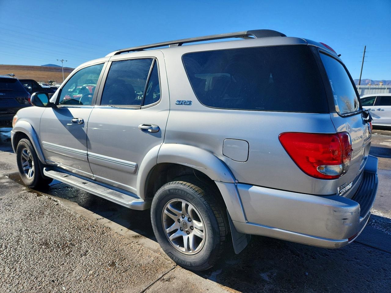 2005 Toyota Sequoia Sr5 - Image 2