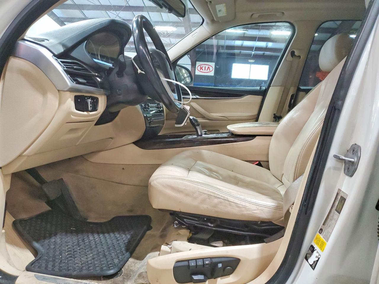 2015 BMW X5 xDrive35I - Image 7