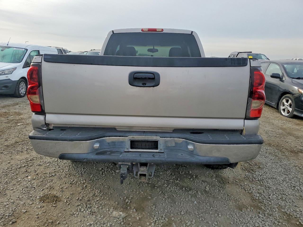 2005 Chevrolet Silverado C1500 - Image 6
