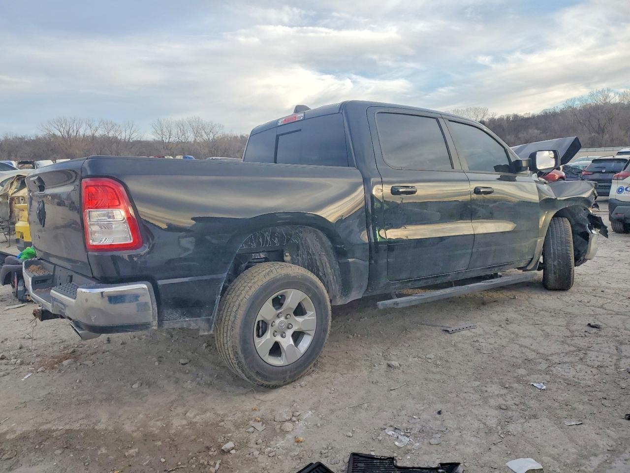2021 Ram 1500 Big Horn - Фото 3