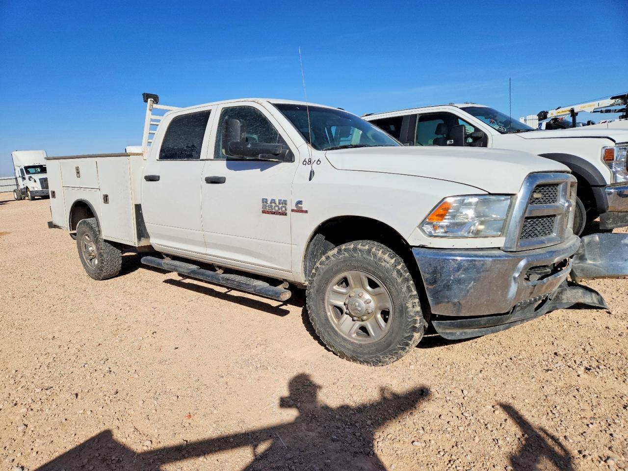 2018 Ram 2500 St Utility / Service Truck - Фото 4