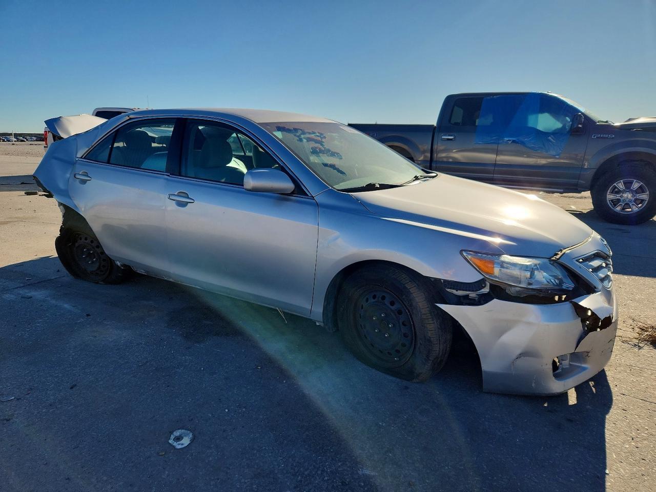 2011 Toyota Camry Base - Фото 4