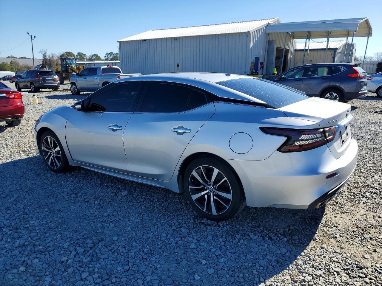 2022 Nissan Maxima Sv - Image 2