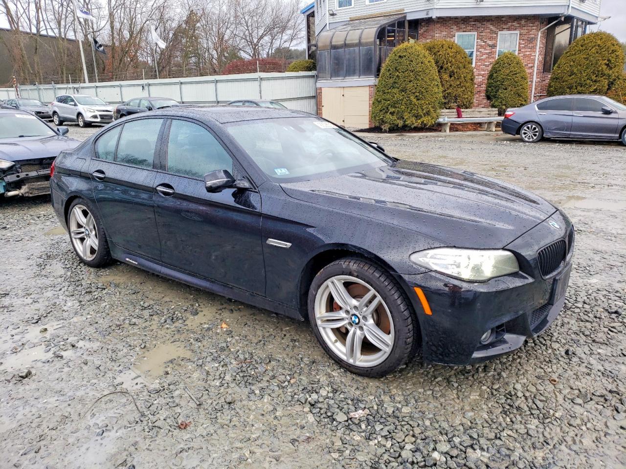2016 BMW 535 Xi - Image 4