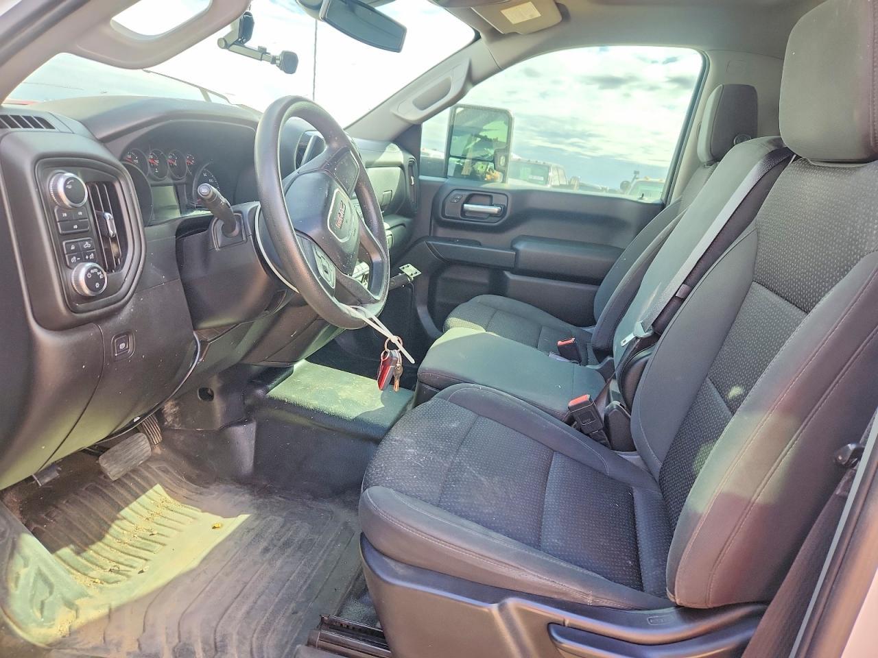 2024 GMC Sierra Hd Flatbed Truck - Image 7