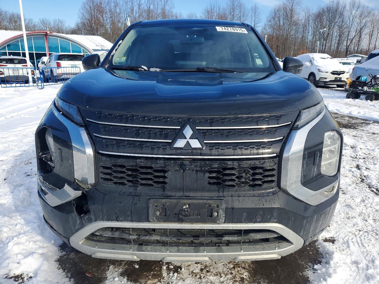 2022 Mitsubishi Outlander Se - Image 5