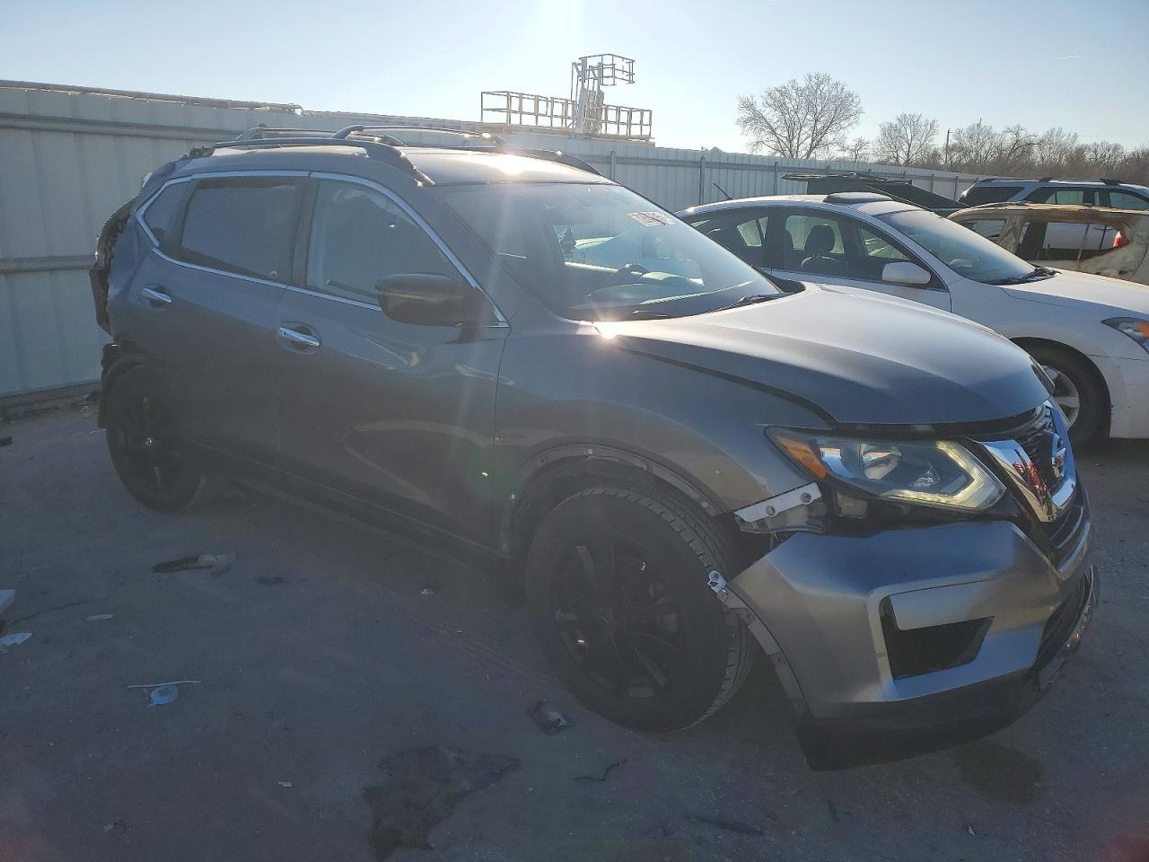 2017 Nissan Rogue Sv - Фото 4
