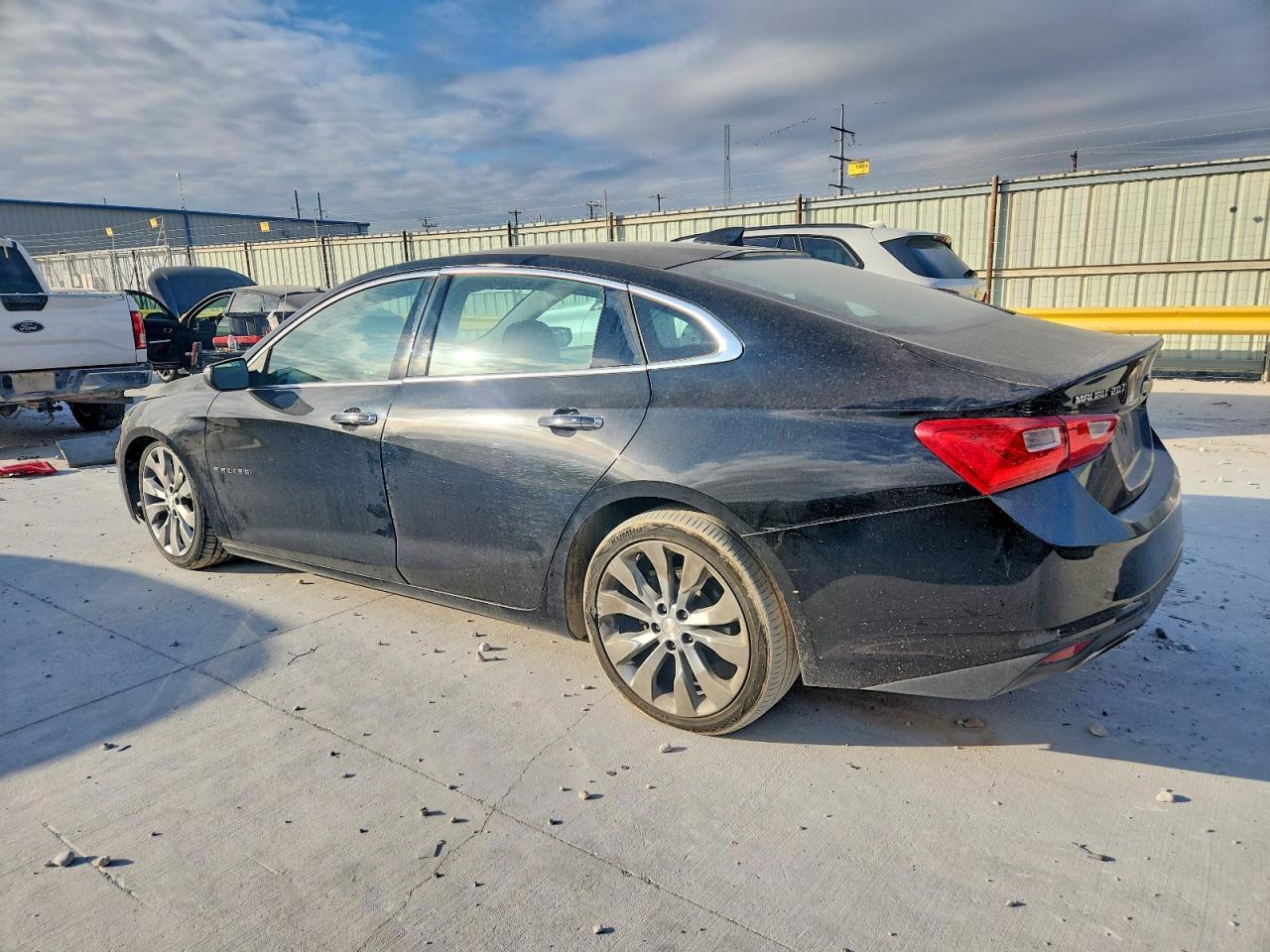 2016 Chevrolet Malibu Premier - Image 2