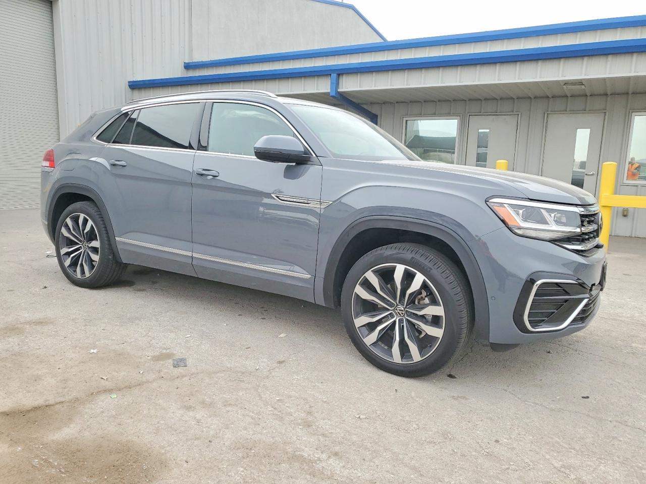 2022 Volkswagen Atlas Cross Sport Sel Premium R-Line - Фото 4