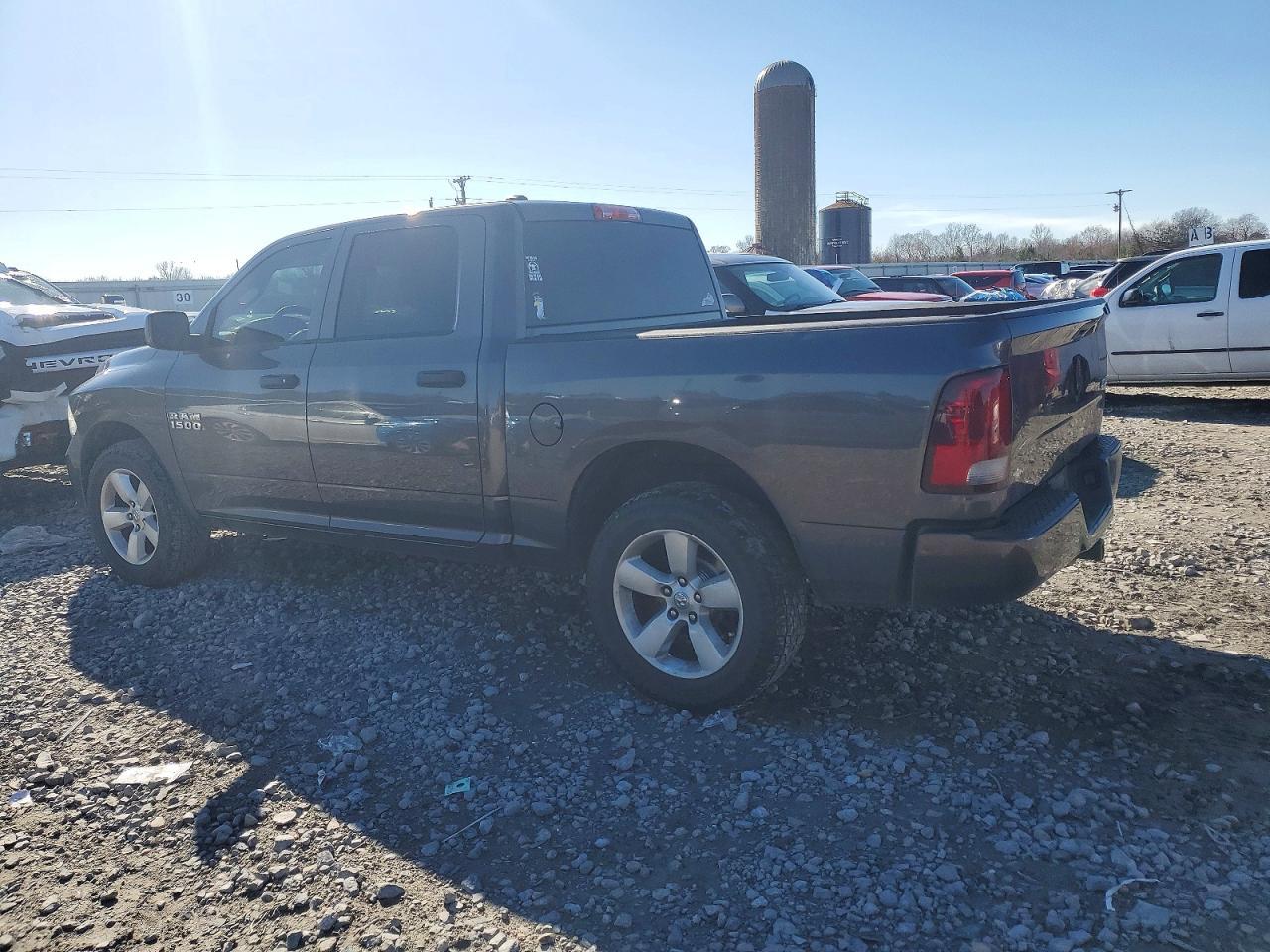 2015 Ram 1500 St - Image 2