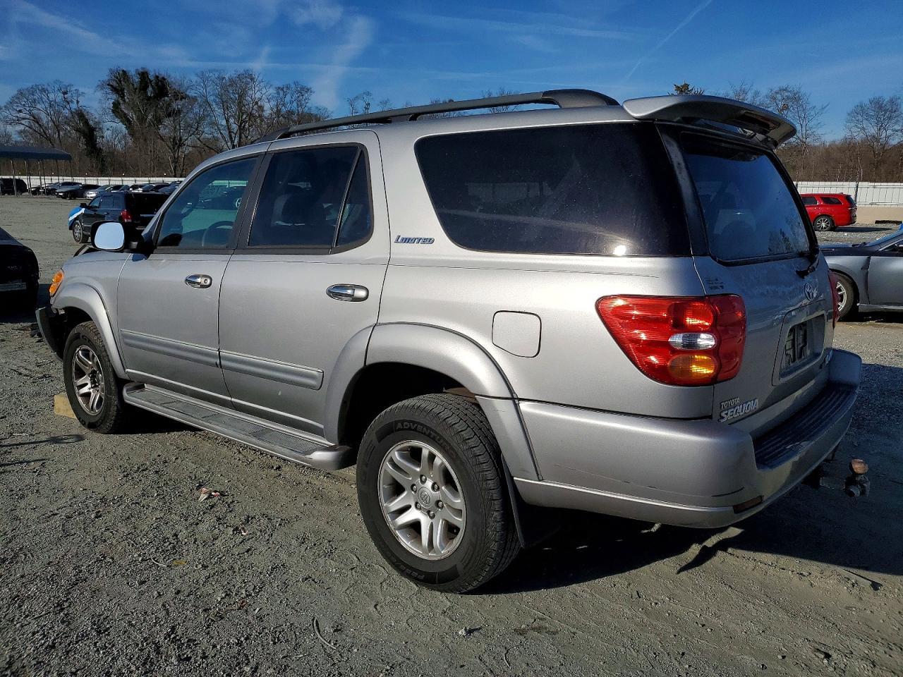 2004 Toyota Sequoia Limited - Фото 2