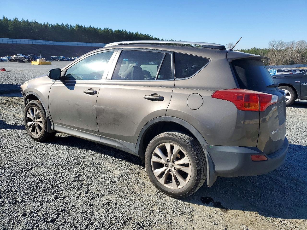 2015 Toyota Rav4 Limited - Image 2