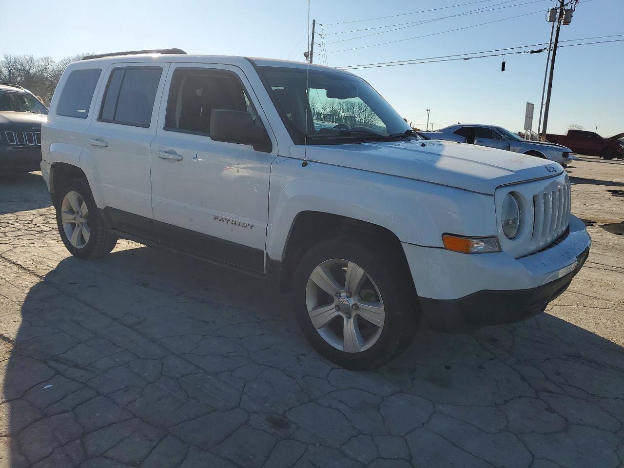 2016 Jeep Patriot Latitude - Image 4