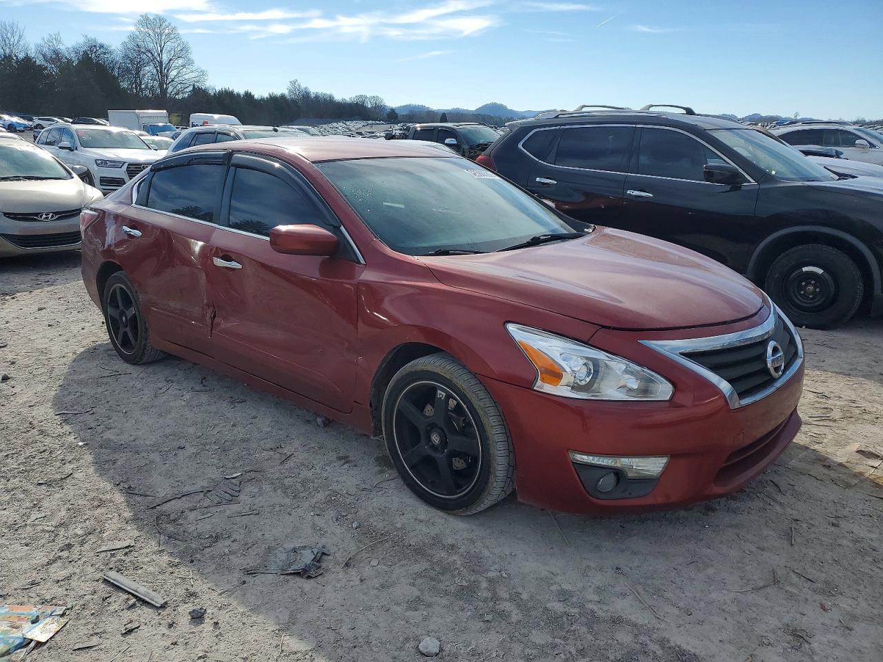 2015 Nissan Altima 2.5 - Image 4