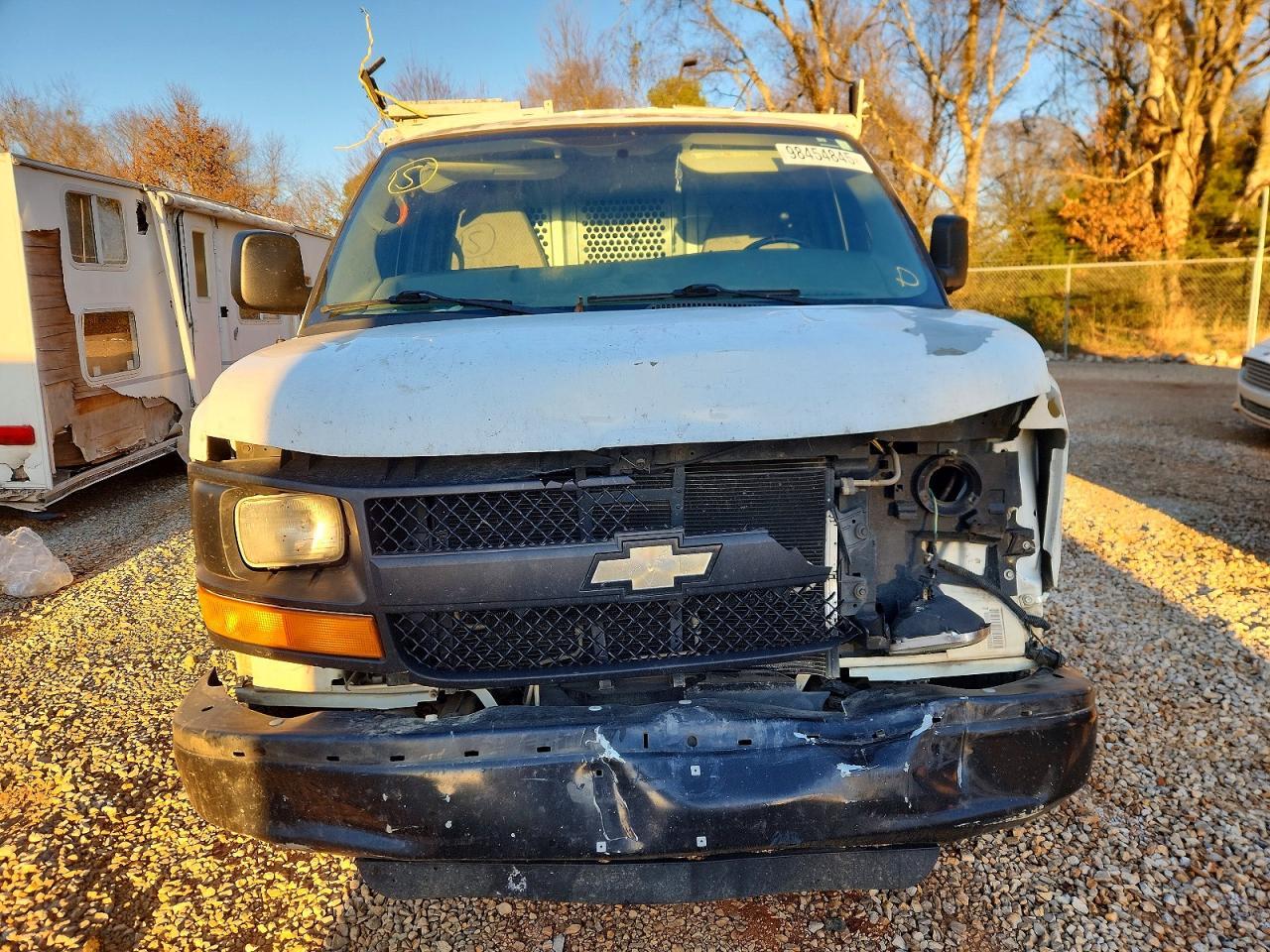 2013 Chevrolet Express 2500 Utility / Service Van - Фото 5