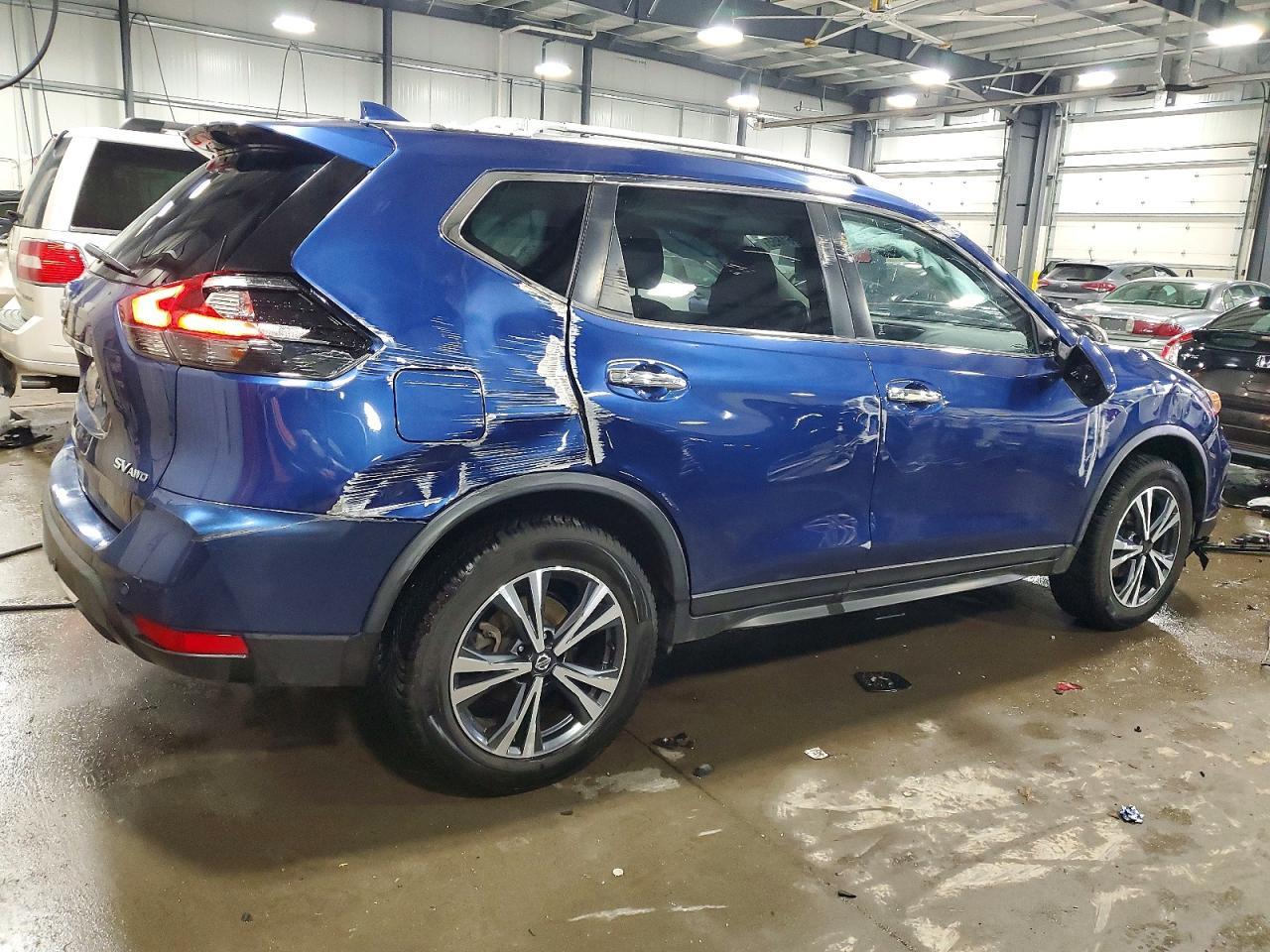 2020 Nissan Rogue S - Фото 3