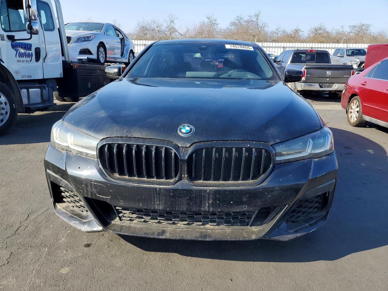 2023 BMW 530E - Image 5