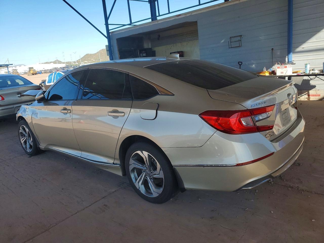 2018 Honda Accord Exl - Image 2