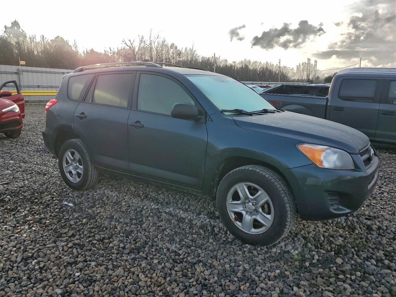 2010 Toyota Rav4 - Image 4