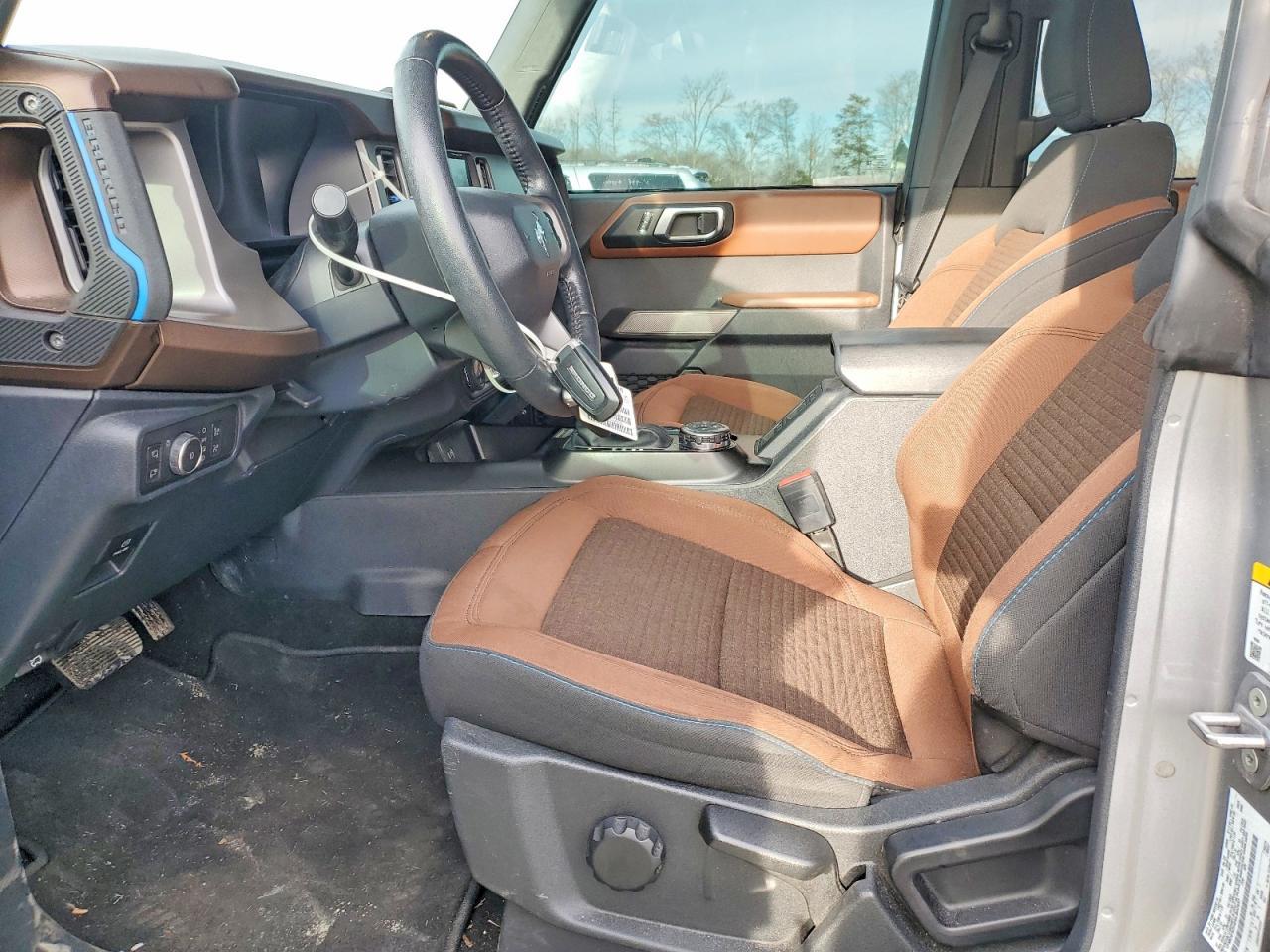 2022 Ford Bronco Base - Фото 7