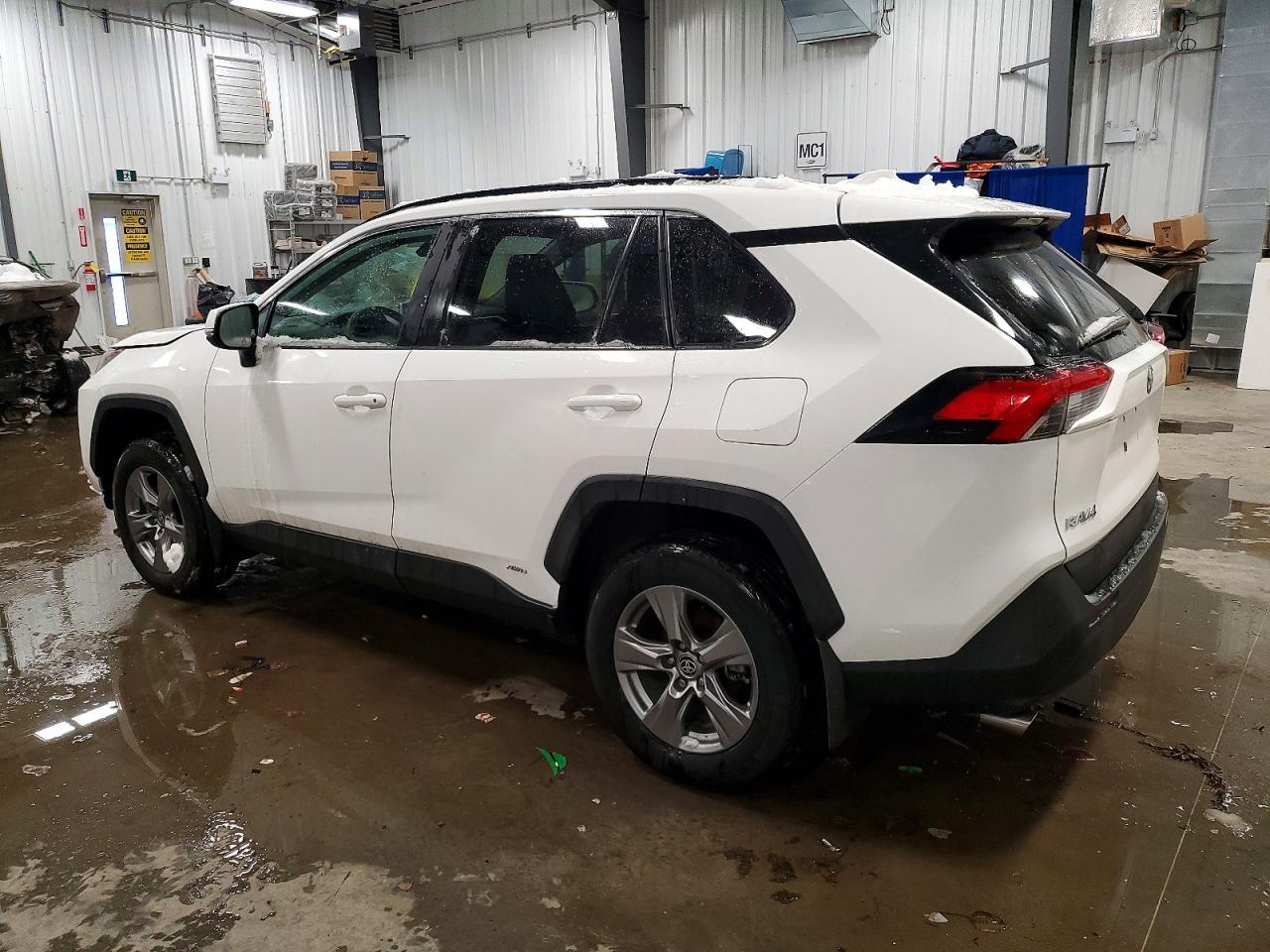 2025 Toyota Rav4 Le - Фото 2