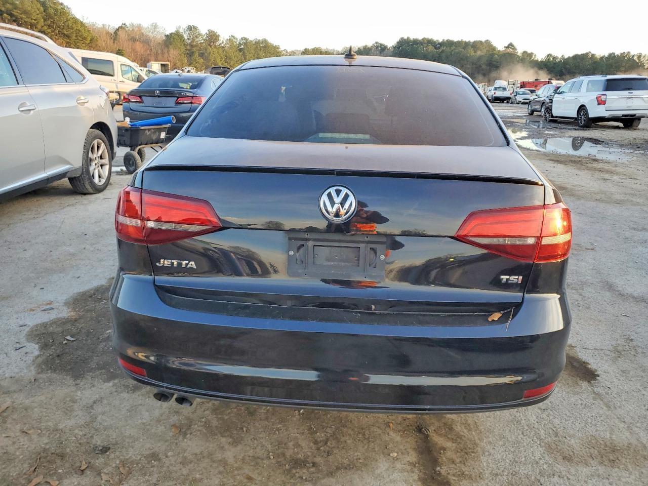 2016 Volkswagen Jetta Sport - Image 6