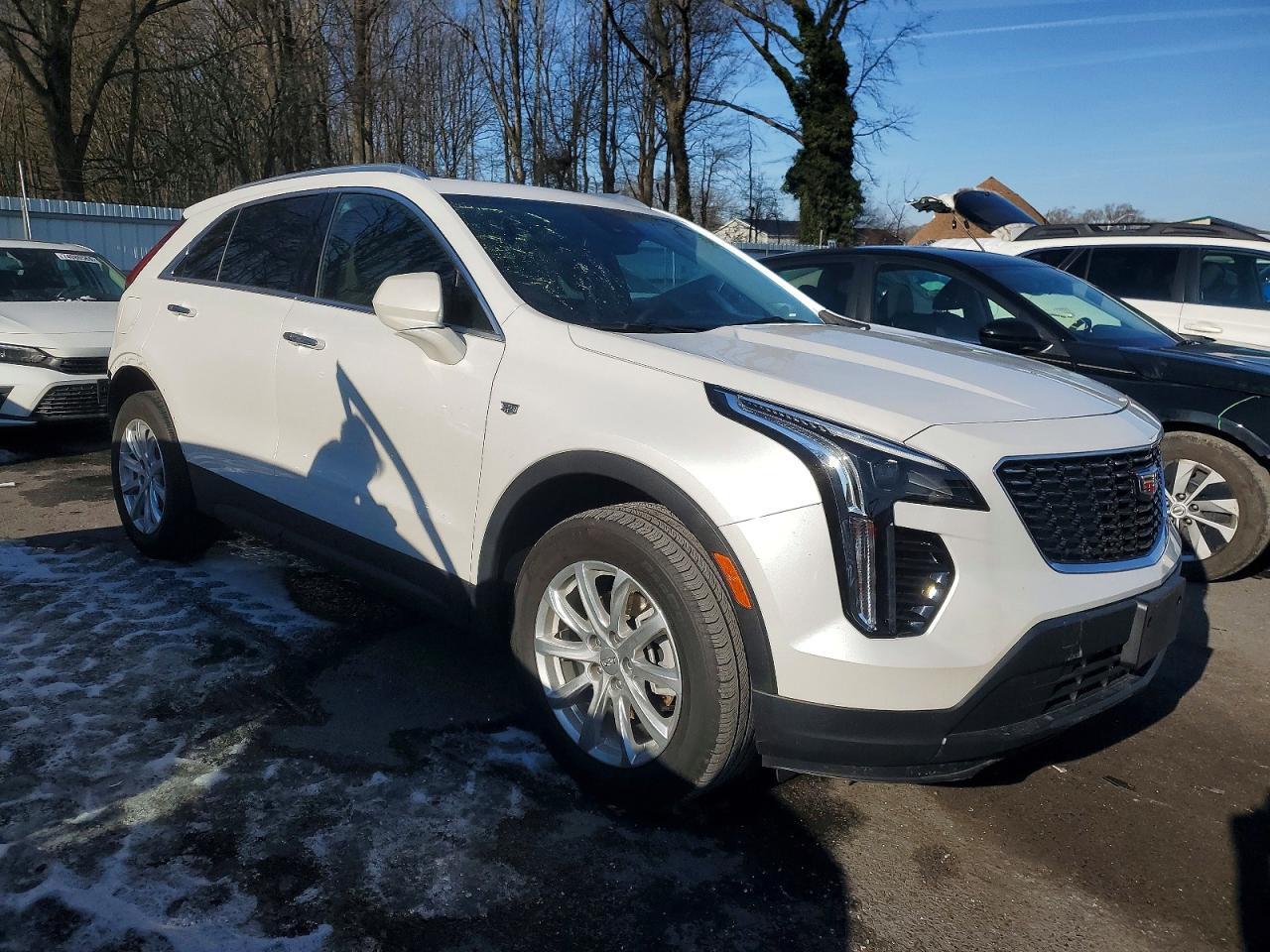 2022 Cadillac Xt4 Luxury - Фото 4