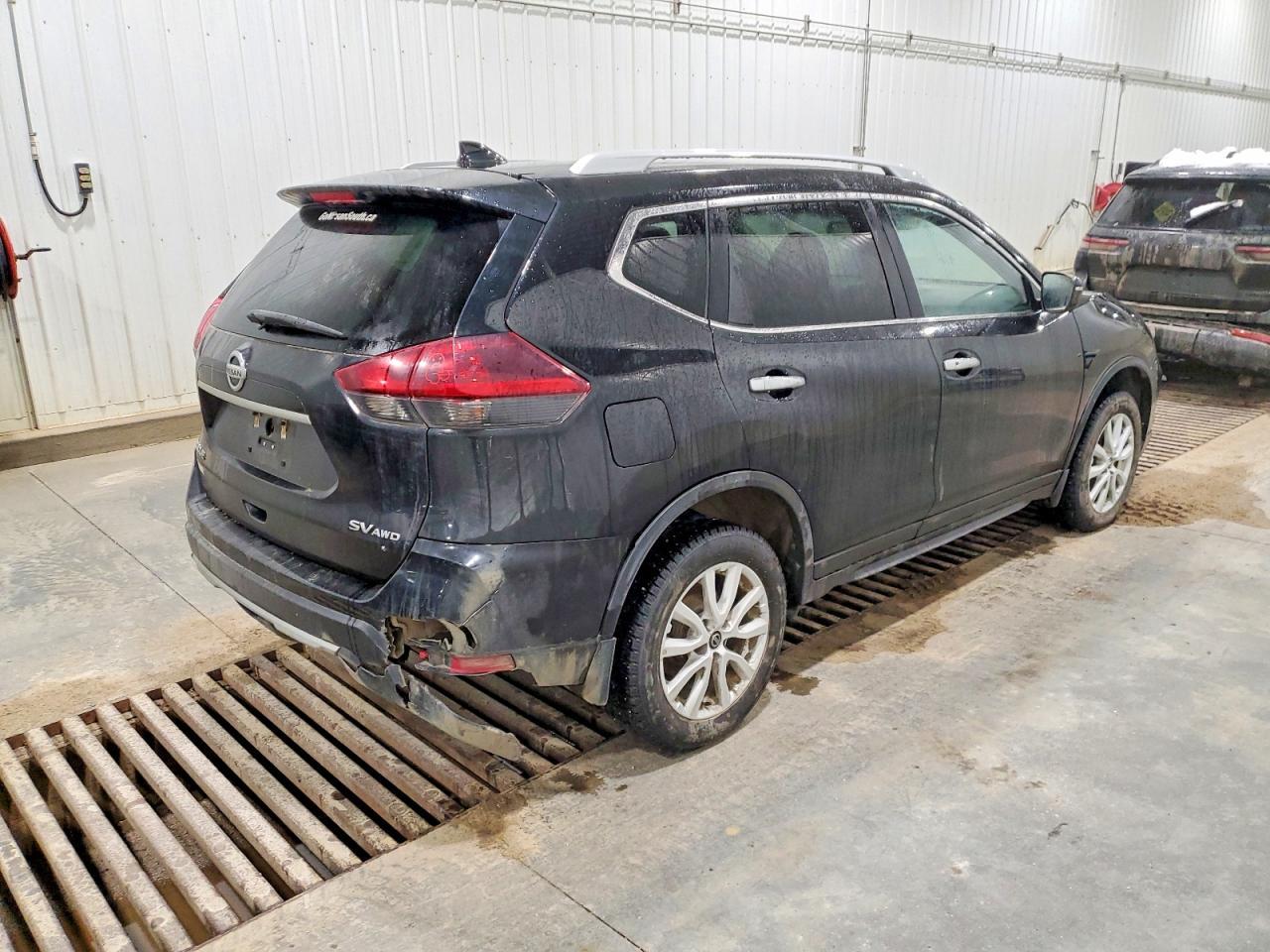 2019 Nissan Rogue S - Image 3